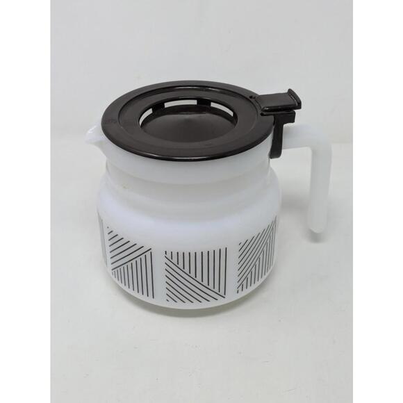 Vintage Arcopal Lines Flowers Milk Glass White Coffee Pot Carafe France - Picture 2 of 5